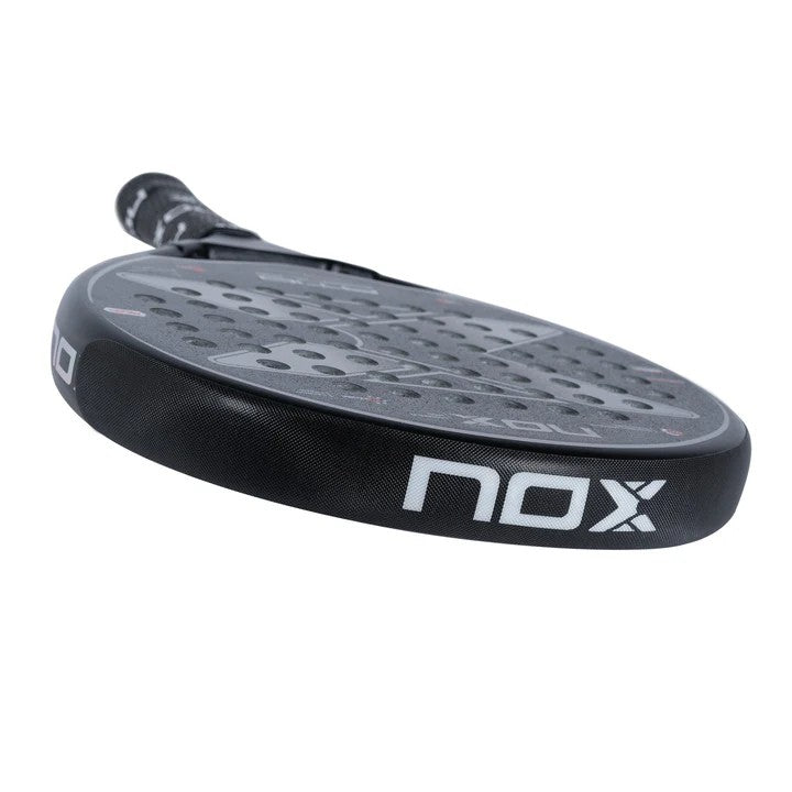 Nox Protector Black White