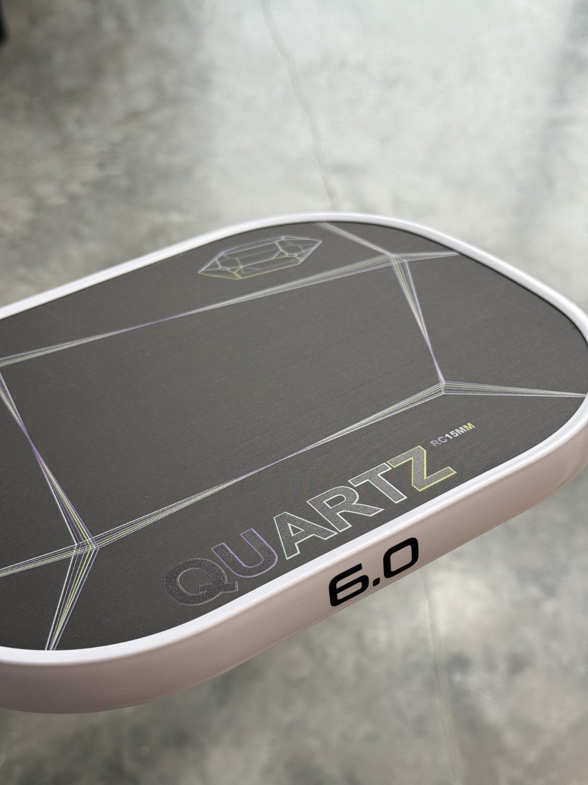 SIX ZERO QUARTZ 15MM WHITE